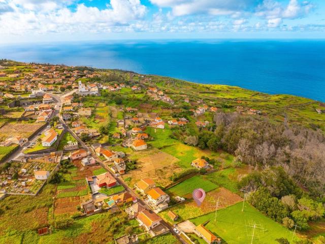 Terreno 1283m2 com armazém Agrícola