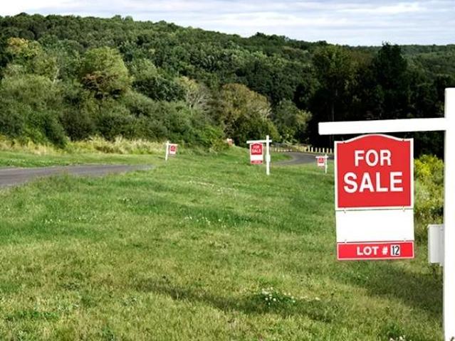 TERRENO 12.500M2, USO HOTELERO Y COMERCIAL EN URBANIZACIÓN