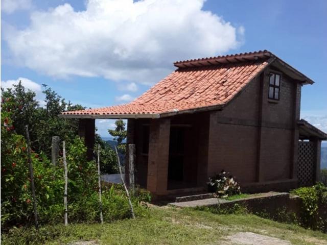 Terreno 2.5 hectareas en Laguneta de la Montaña San Pedro