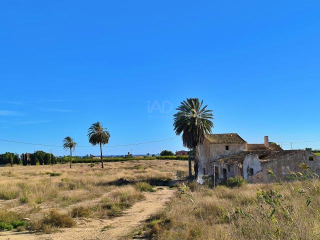 Terreno 44870 m2