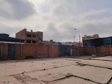 TERRENO 470M2 EXCELENTE LOCAL INDUSTRIAL ESQUINA 2 FRENTE SANTA ANITA US$846,000