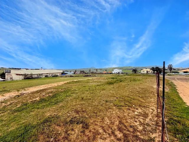 Terreno 6.540 m² no Porto Santo | Projeto até 14 Moradias ou Villa de Luxo