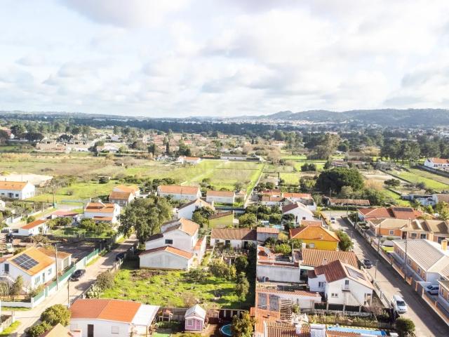 Terreno 924 m² com PIP aprovado para destaque em 2 lotes – Brejos de Azeitão
