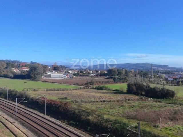 Terrenos Vila Nova de Famalicão Vila Nova de Famalicão DS100878021