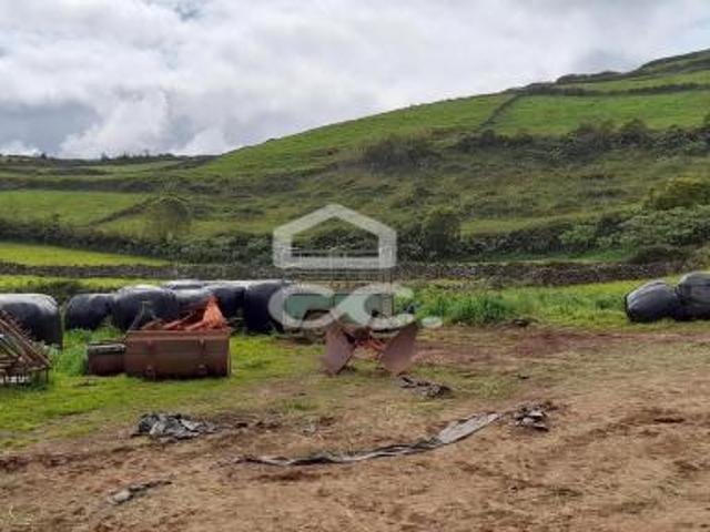 Terrenos Angra do Heroísmo Ilha Terceira DLS88726247