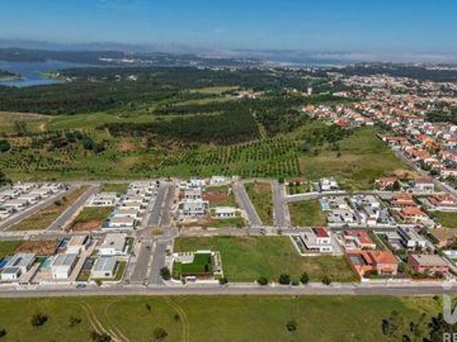 Terrenos Caldas Da Rainha Leiria DLS102667255