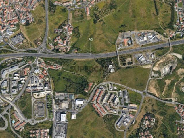 Terrenos com 6.690 m² para Desenvolvimento Urbanístico em Fase de Plano de Pormenor, Oeiras, Lisboa