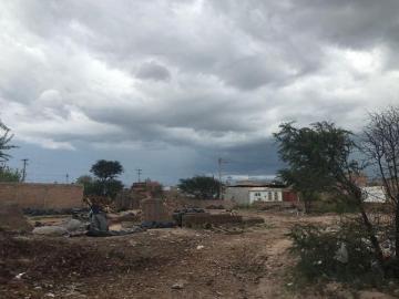 Terrenos en Venta en la Col. San Carlos, cerca de circuito int con todos los servicios, Dgo, Mex