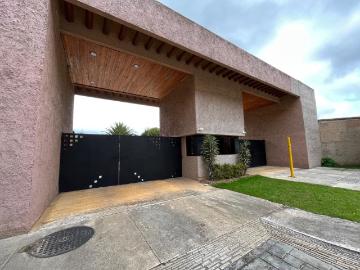 Terrenos en VENTA en Residencial La Joya cercana a la entrada principal de San