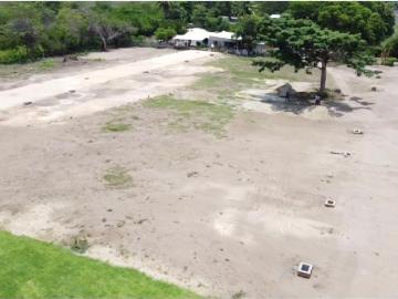Terrenos en venta muy cerca de la playa, fraccionamiento'arista dorada'