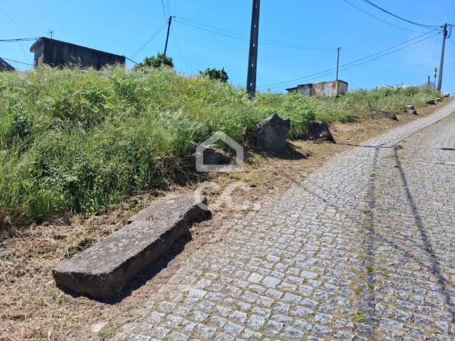 Terrenos Guimarães Braga DS102205633
