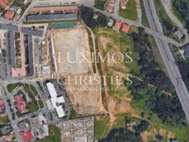 Terrenos Oliveira do Douro PORTO DLS96308328