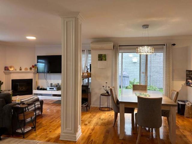 Terrebonne Grand Condo 4 1/2 à Louer
