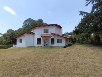 TERRERO EN VENTA CLUB DE GOLF AVÁNDARO, VALLE DE BRAVO, MÉXICO. GRAN OPORTUNIDAD DE INVERSIÓN