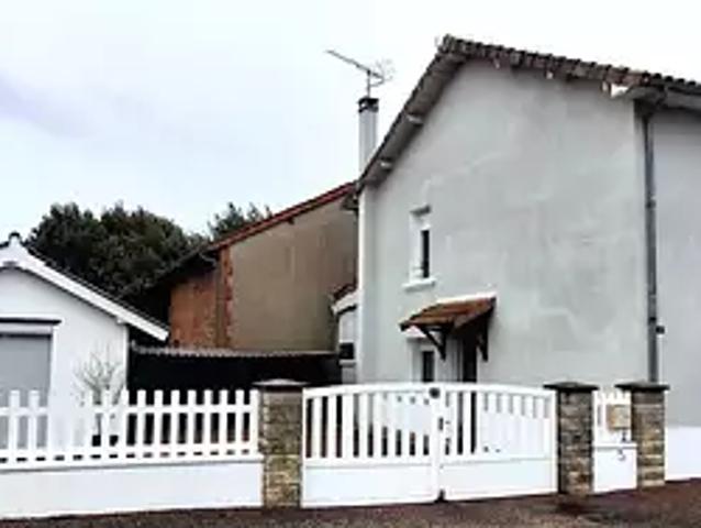 Terres de Haute Charente 16270 Achat / Vente maison 4 pièces t4