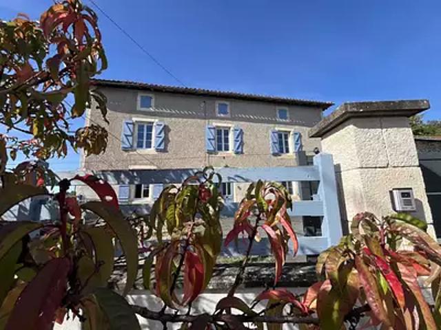 Terres de Haute Charente 16270 Achat / Vente maison 6 pièces t6 parking