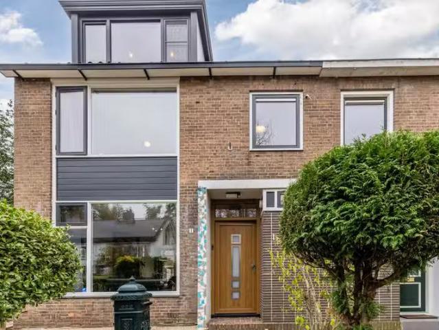 Tesselschadelaan 1 Uithoorn