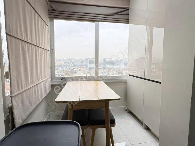 Tevfikbey Mahallesi Elif Sitesi'nde Tadilatlı 3+1 Satılık Daire