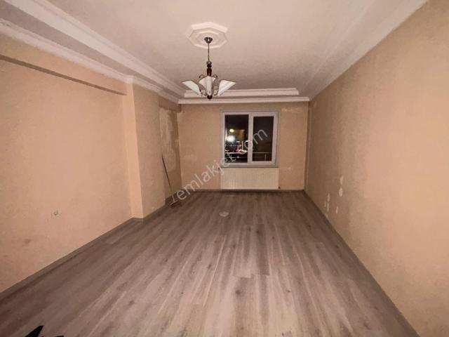 Tevfikbey Mahallesinde Manzaralı Asansörlü 3+1