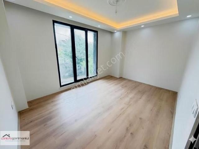 Tevfikbey'de 2+1 Sıfır Güzel Konumda Yüksek Giriş Daire!