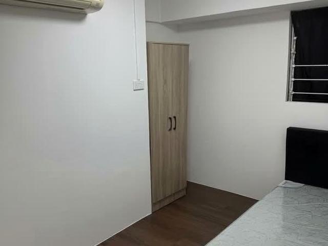 Textile Centre D7, Apartment