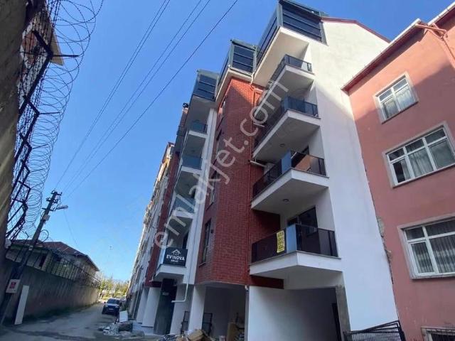 Teyyaredüzü Yeni Adliye Karşısı Kiralık 1+1 Daire ofis