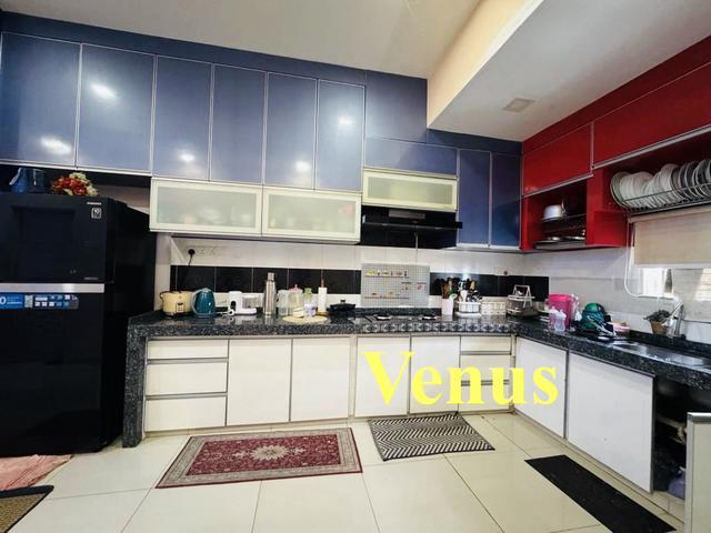 TK Residence Reno 2 sty Furnished 1880sf Extended Kitchen teluk kumbar