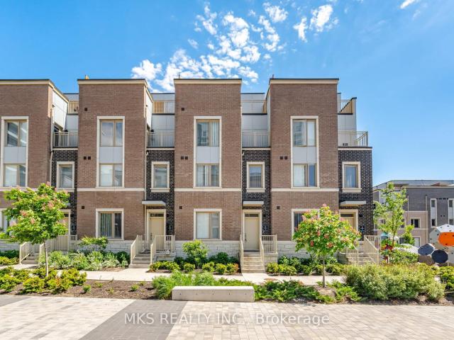 TH155 31 Almond Blossom Mews, Concord | For Sale @ $800,000 | Condos. Ca