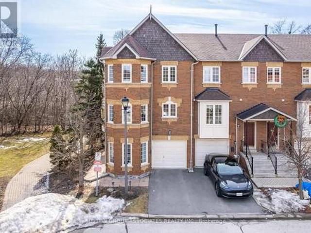 Th34 95 Weldrick Road E, Richmond Hill, ON, L4C 0H6 townhouse for sale | Listing ID N12028 | Royal LePage