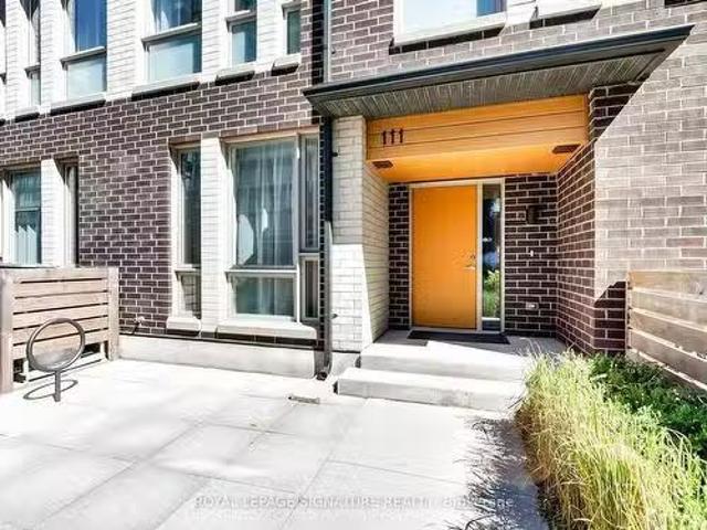 Th 111 19 Allenbury Gdns, Toronto, ON, M2J 2Z2 townhouse for.