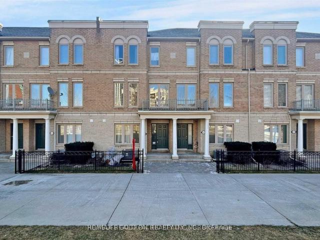TH 15 68 Galleria Parkway, Thornhill | 4+1Beds/4Bath, Condo, $3,600/mo | Condos. Ca