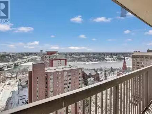 Th Avenue N, Saskatoon, SK, S7K 7A9 condo for sale Listing.