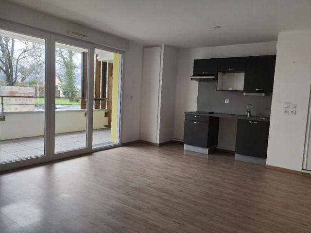 THOUARE SUR LOIRE Appartement type 3 deux chambres