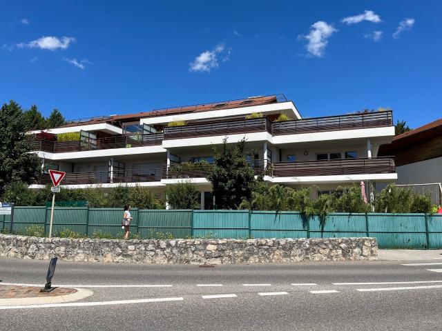 Thoiry Location Appartement 01