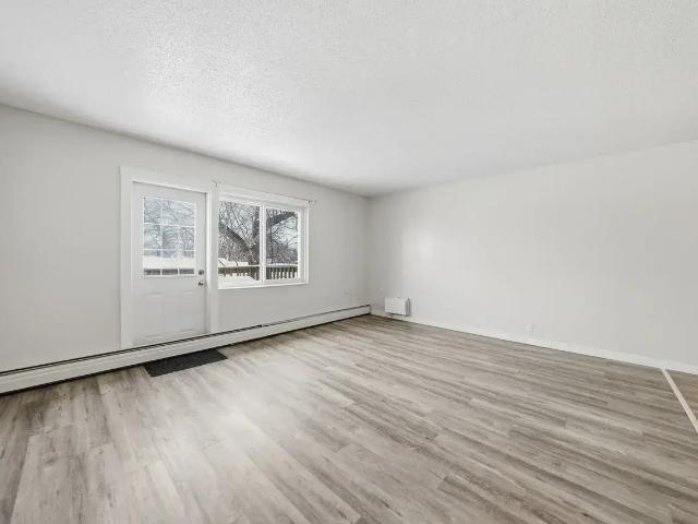 Thomas Manor 2 Bedroom [object Promise] for Rent