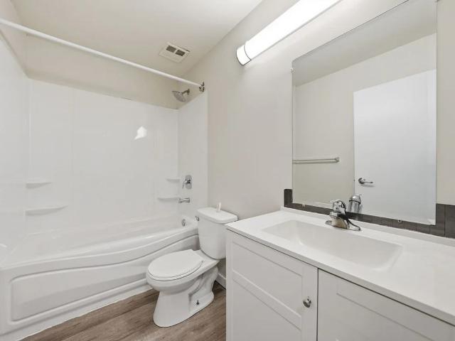 Thomas Manor 2 Bedroom Apartment for Rent at 217 8th St E, Prince Albert, SK S6V 0V9