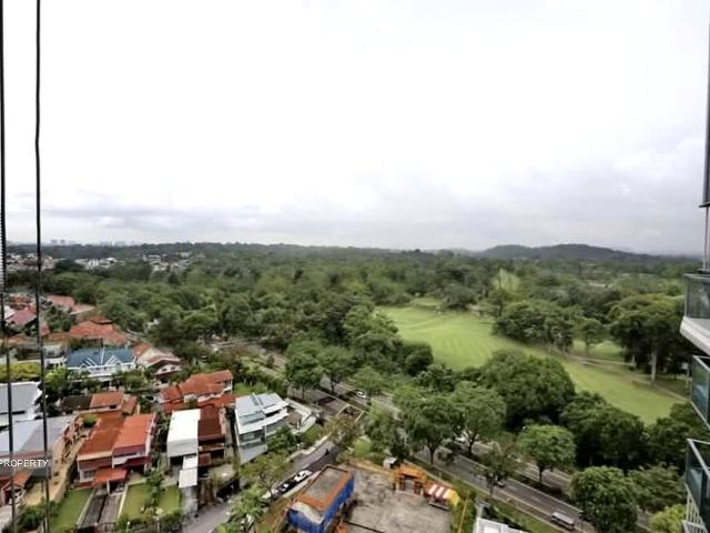 Thomson Grand D20, Condominium