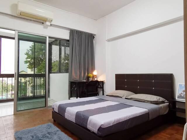 Thomson Grove Just beside Lentor MRT station