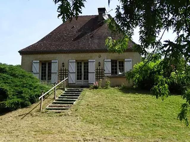 Thonac 24290 Achat / Vente maison 6 pièces t6 jardin terrasse
