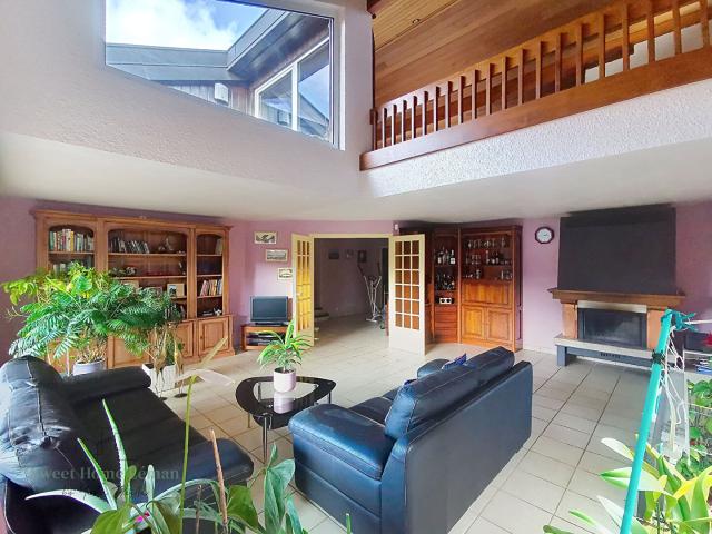 THONON Ouest Villa de 240m2 6 chambres