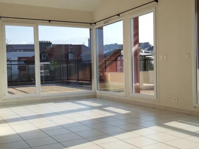 Thonon les Bains Appartement 3 pièces 73.72 m²