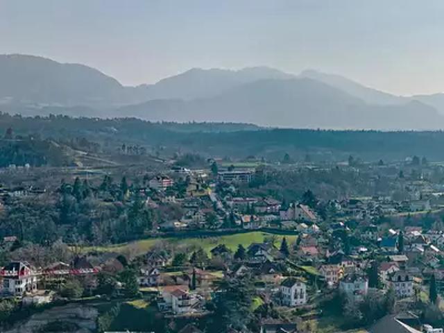 Thonon les Bains 74200 Achat / Vente appartement 4 pièces t4 au dernier étage