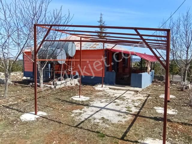 Thor'dan Acil Satılık Erdemli Hacıalanı 1+1 Eşyalı Yayla Evi