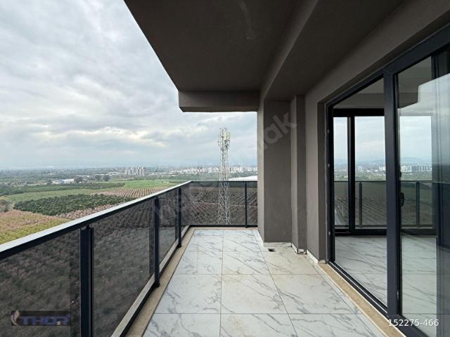 THORDAN SATILIK LİPARİS KREMLİN'DE ÖNÜ AÇIK 2+1 107M2 DAİRE