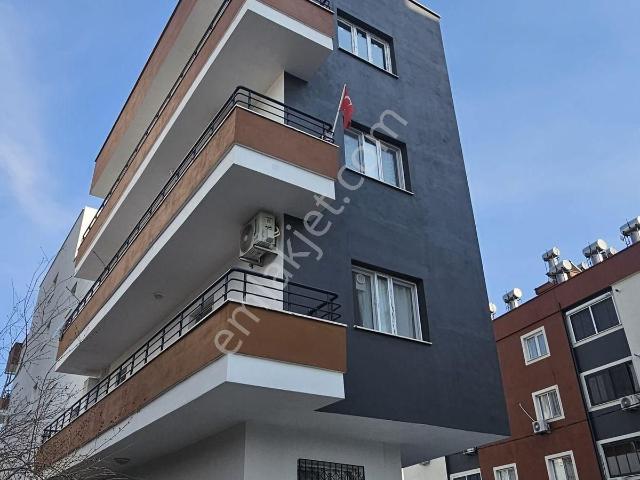Thor'dan Silifke Gazi Mahallesinde Yeni Binada Satılık 2+1 Daire