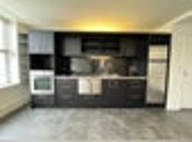 Thorndon, 2 bedrooms, $645 pw
