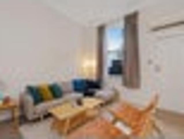 Thorndon, 2 bedrooms, $700 pw