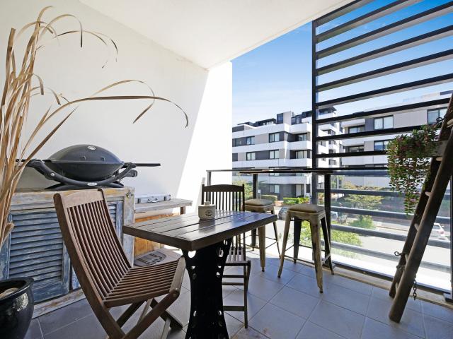 Thornton Custom, Stylish Interiors