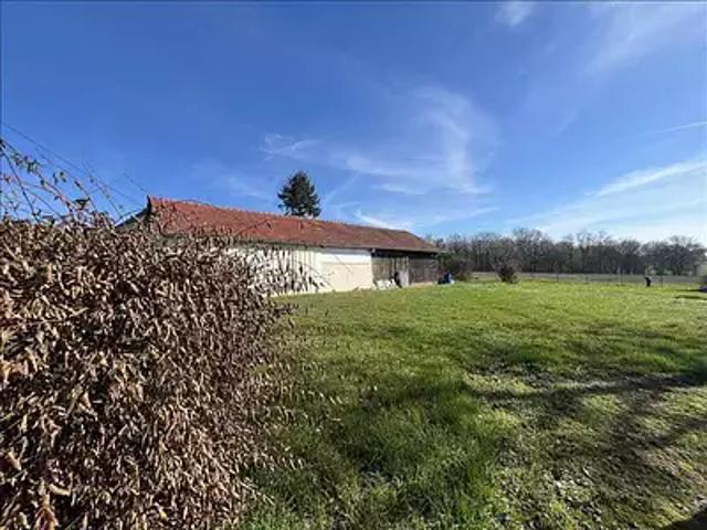 Thaumiers 18210 Achat / Vente maison parking