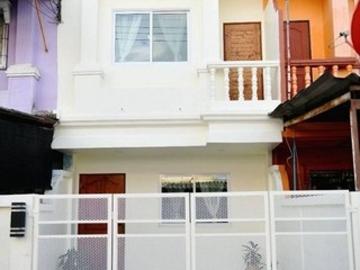 ทาวน์เฮ้าส์ 2 ชั้น ใกล้รพ.เทพปัญญา ขายพร้อมผู้เช่า ฟ้าฮ่าม